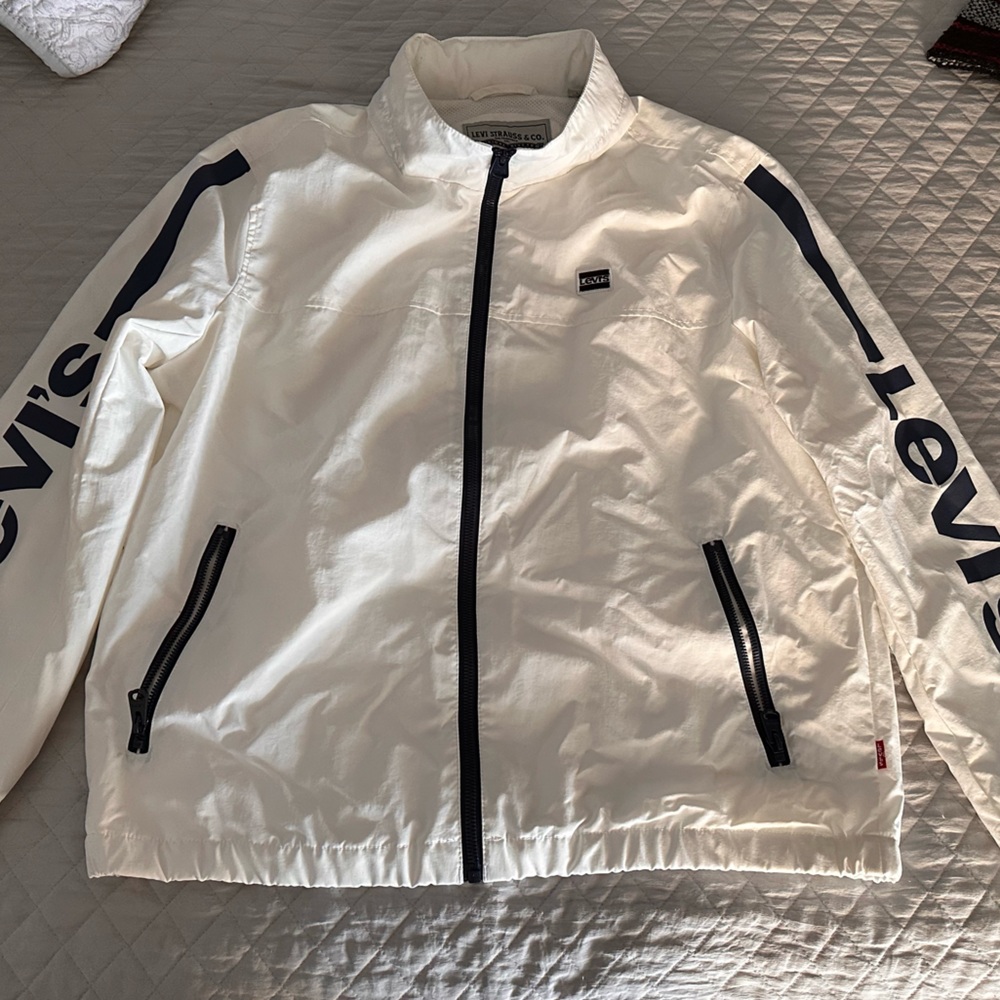 White Levi’s Windbreaker Jacket